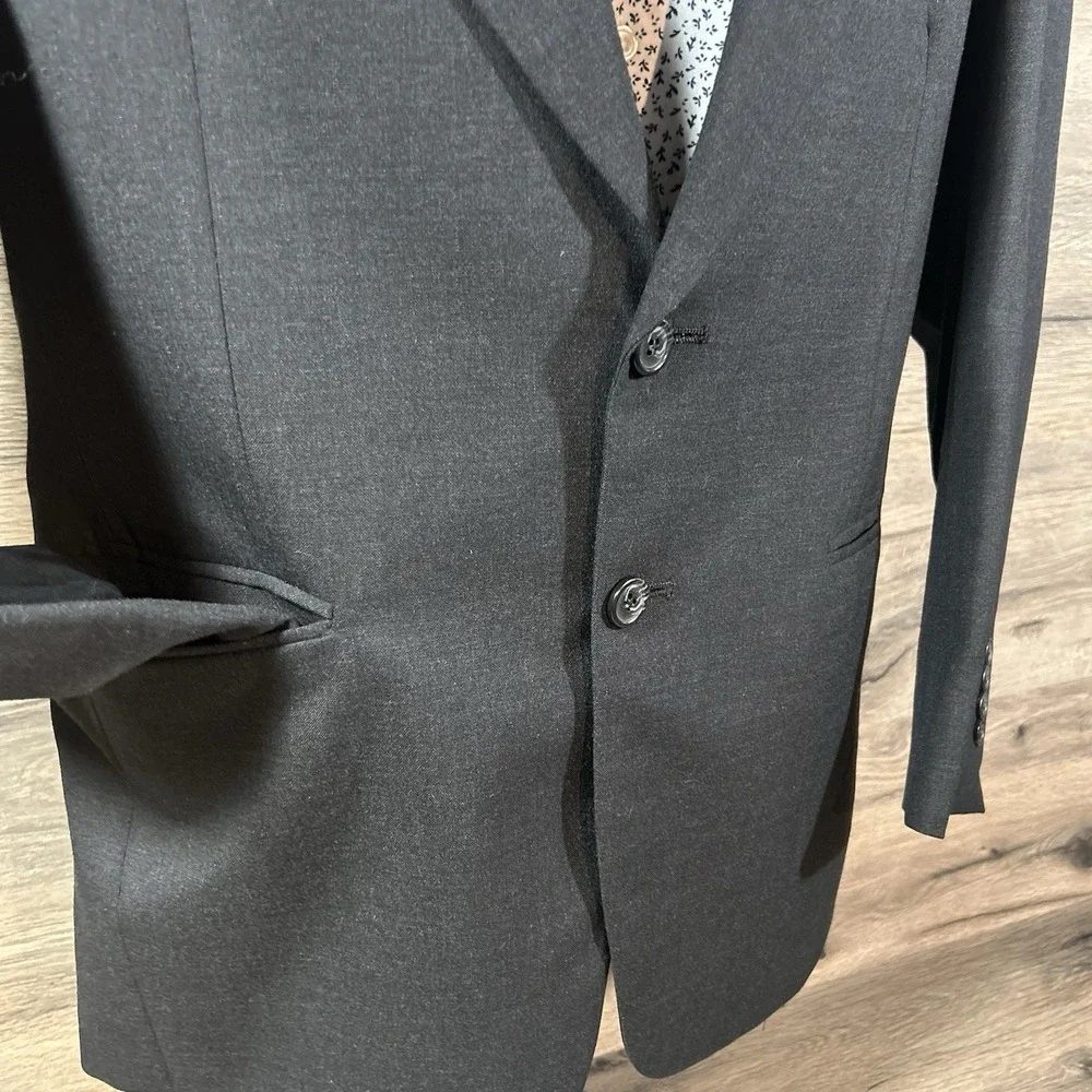 Jos A Bank Men's Charcoal Gray 100% Wool Blazer Suit Jacket Business Express 40S